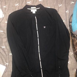 COPY - Fitted women’s Ariat button down (black)